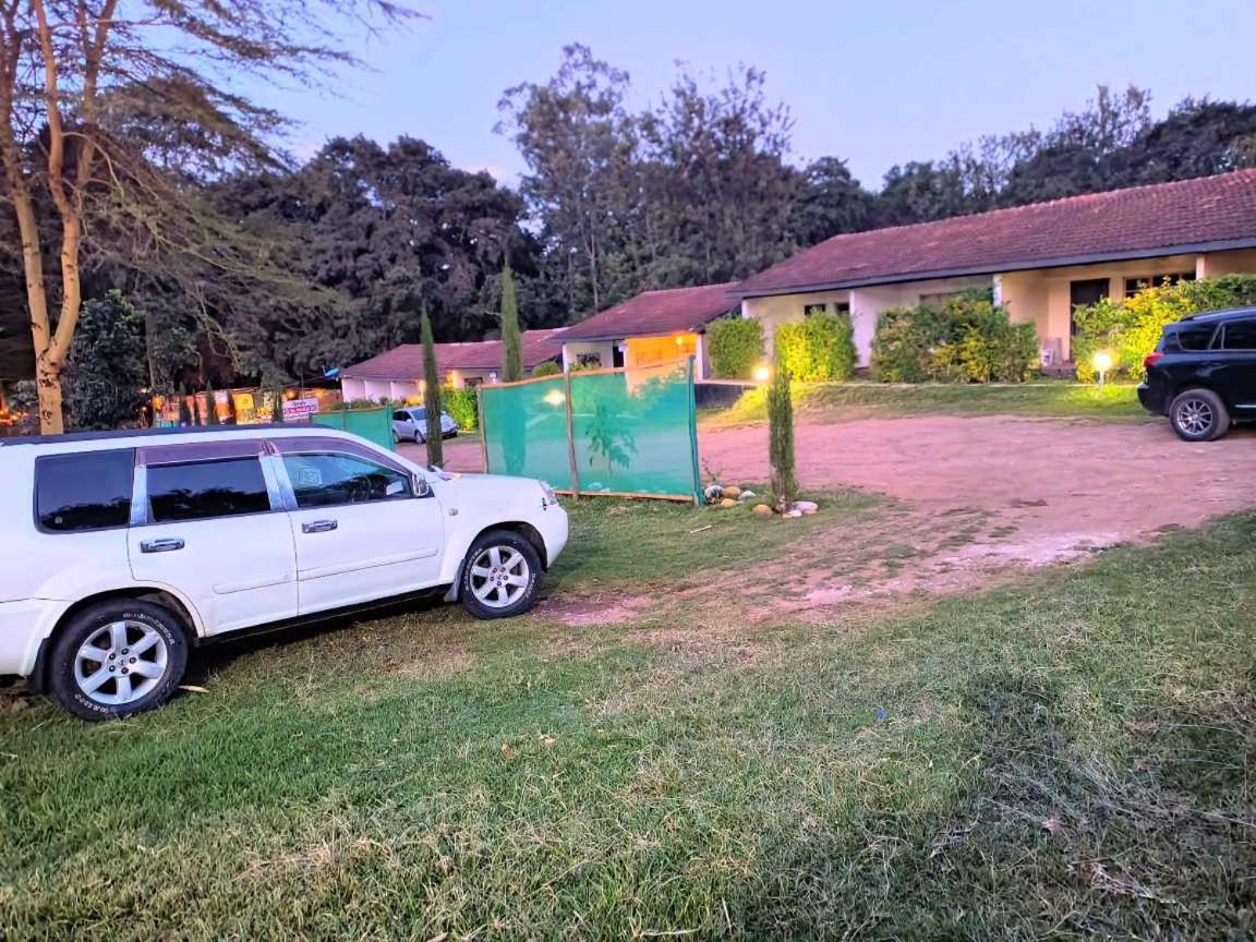 Riverside Villas Nanyuki Exteriér fotografie